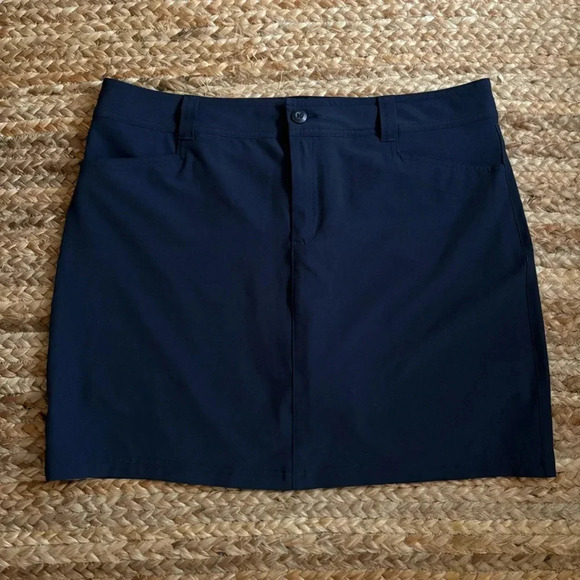 Eddie Bauer Women’s Size 12 Adventurer 2.0 Navy Blue Skort - Picture 1 of 3
